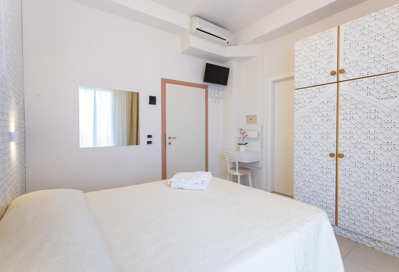 Sirena Boutique Hotel ガビッチェ・マーレ エクステリア 写真