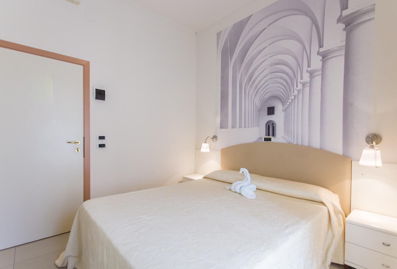Sirena Boutique Hotel ガビッチェ・マーレ エクステリア 写真