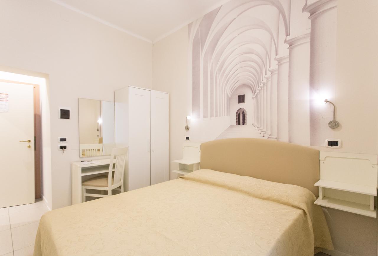 Sirena Boutique Hotel ガビッチェ・マーレ エクステリア 写真