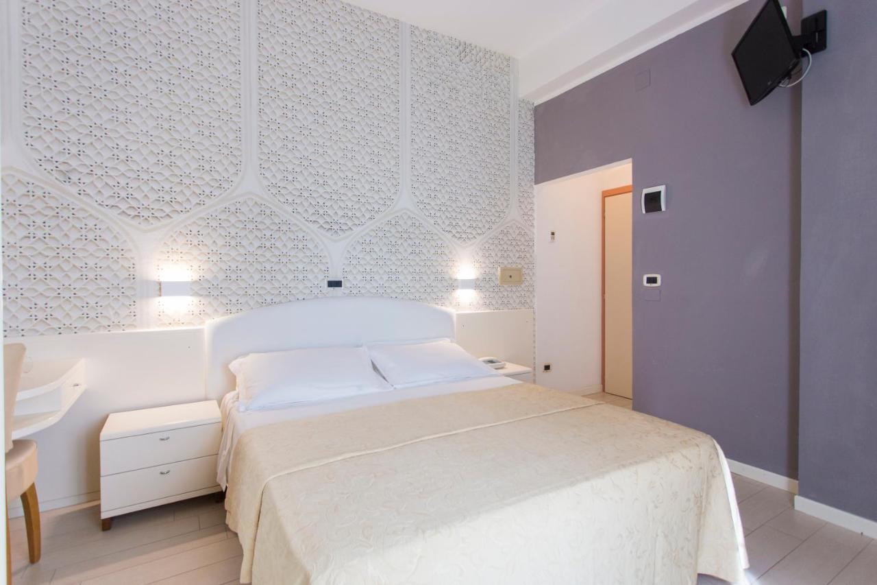 Sirena Boutique Hotel ガビッチェ・マーレ エクステリア 写真
